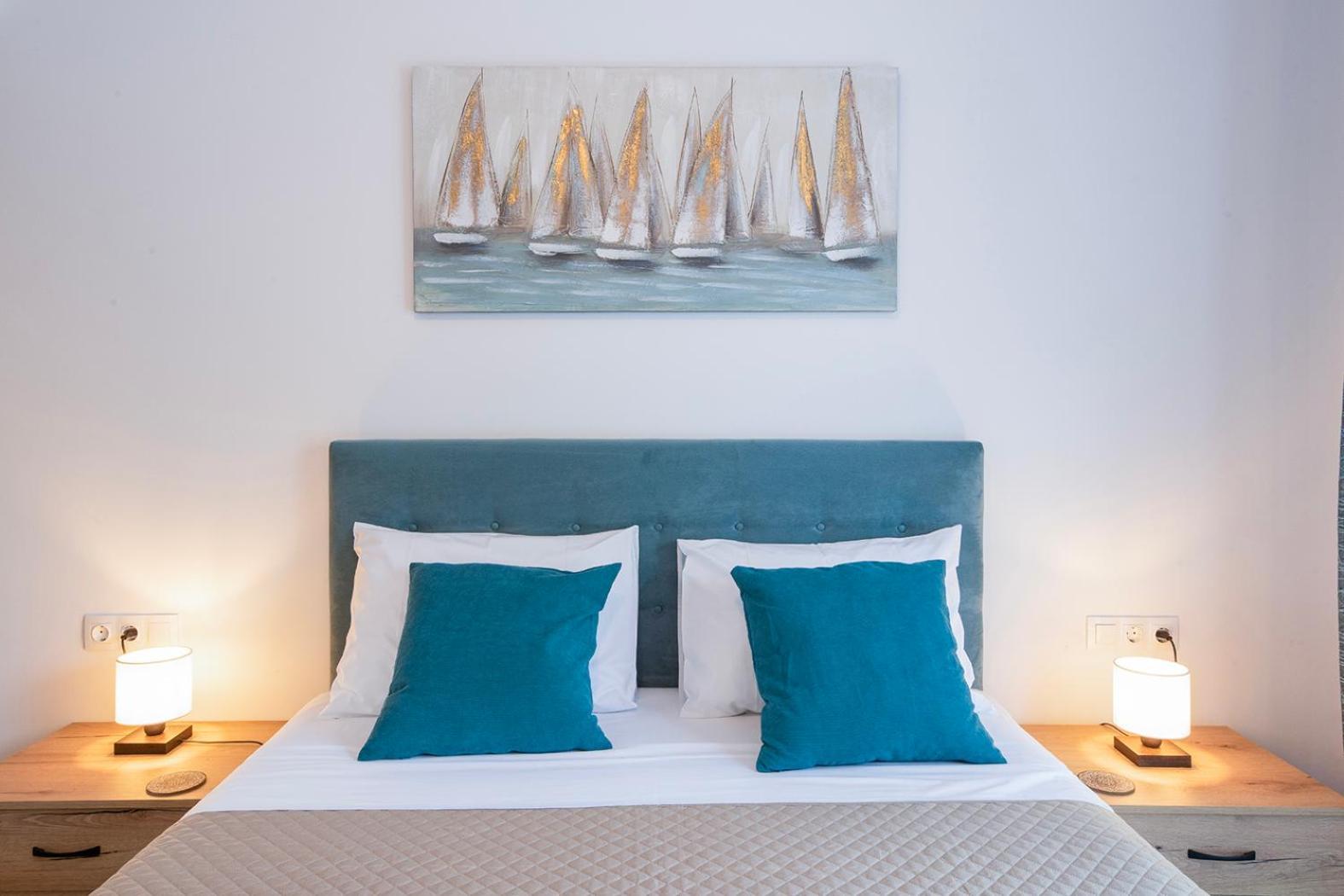 Villa Ami, Roda, Corfu: 10 Guests, Heated Pool, Private Mini Golf, Pool Table & More!! 外观 照片